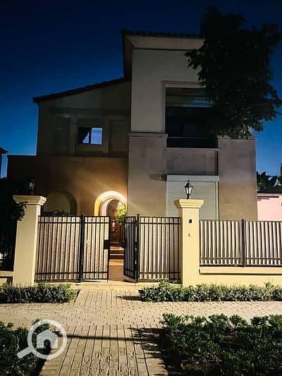 2 35577602-400x300. jpg