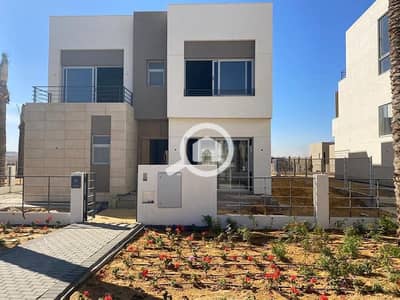 فیلا 4 غرف نوم للبيع في القاهرة الجديدة، القاهرة - WhatsApp Image 2026-01-15 at 11.24. 04 AM (1). jpeg