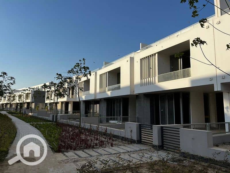 9 WhatsApp Image 2024-08-26 at 12.44. 57_f0ba1631 - Copy (2). jpg