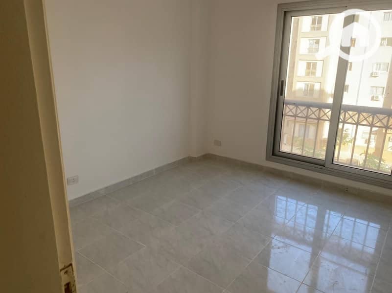 11 f77b9666-7eab-4b37-8ee5-f6ab60d8b7cb. jpg