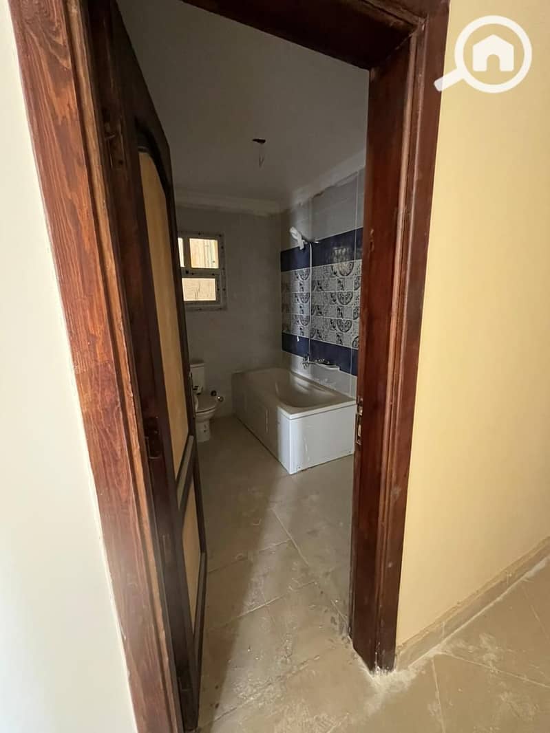 3 WhatsApp Image 2025-12-01 at 14.55. 40_91e4d246. jpg