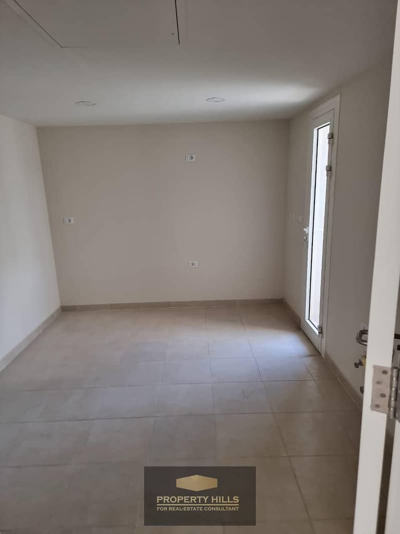 3 WhatsApp Image 2024-10-21 at 11.56. 43 PM. jpeg