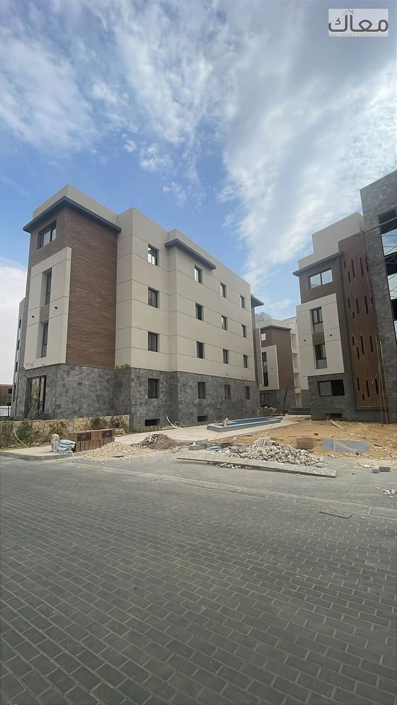 2 659c2e6b-f9a8-423f-9a6b-adc1c11cc8f1. jpg