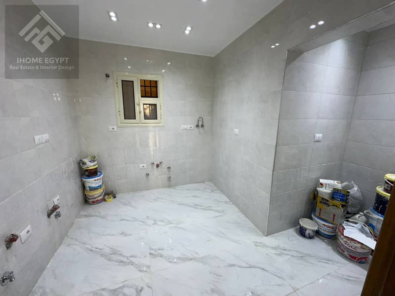 10 b3e45578-523a-4933-9d3d-fc060b0124dc. jpg