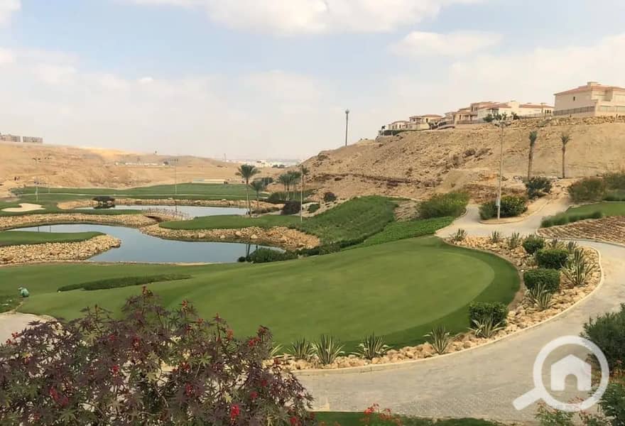 7 8317947-28e6bo. jpg