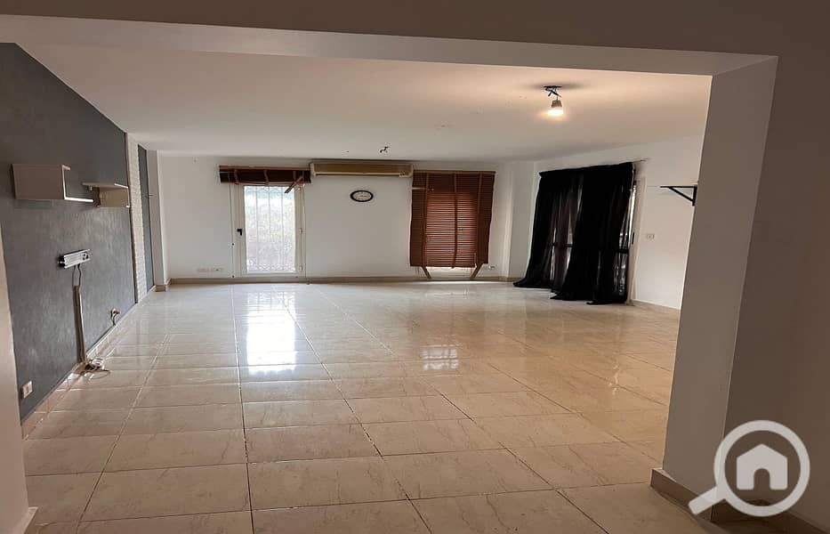 3 457a6727-b5a1-4f4d-a483-27cc06853ca3. jpg