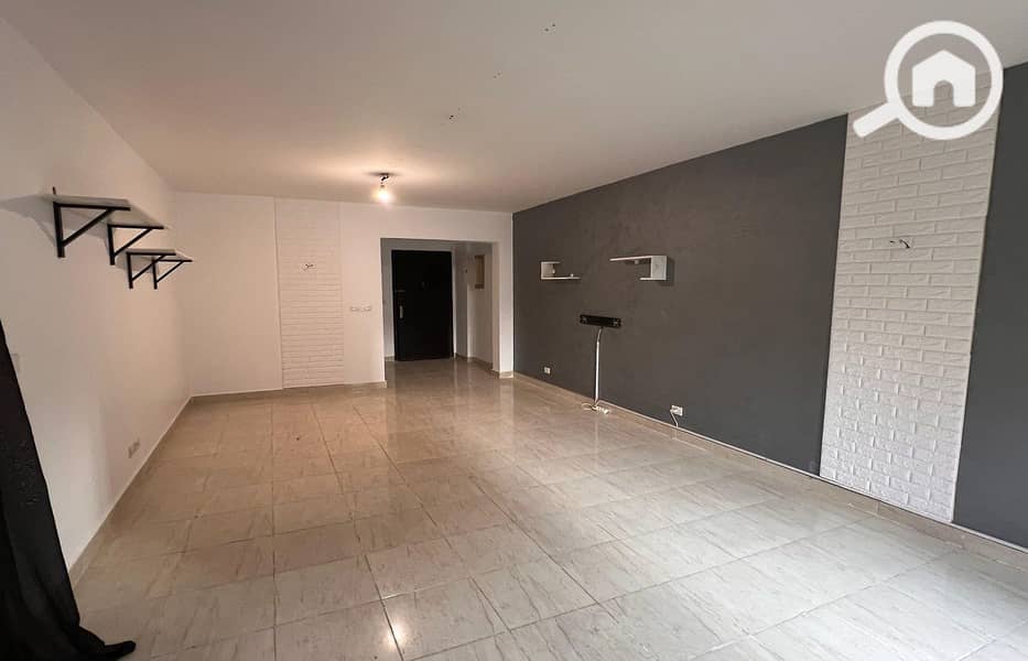 5 44f2853f-2c51-4e3e-ad7f-76e305bf8330. jpg