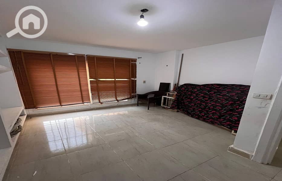 11 5015516c-5715-48c8-9189-273db8be884a. jpg