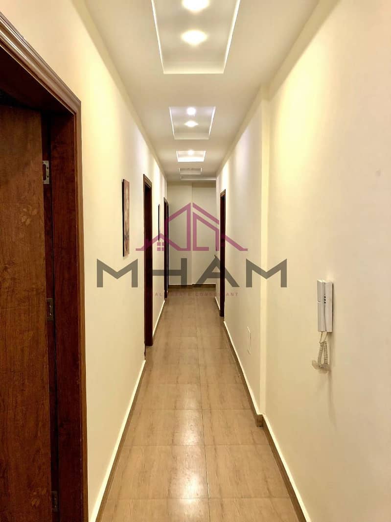 9 photo_5996580068655827882_y. jpg