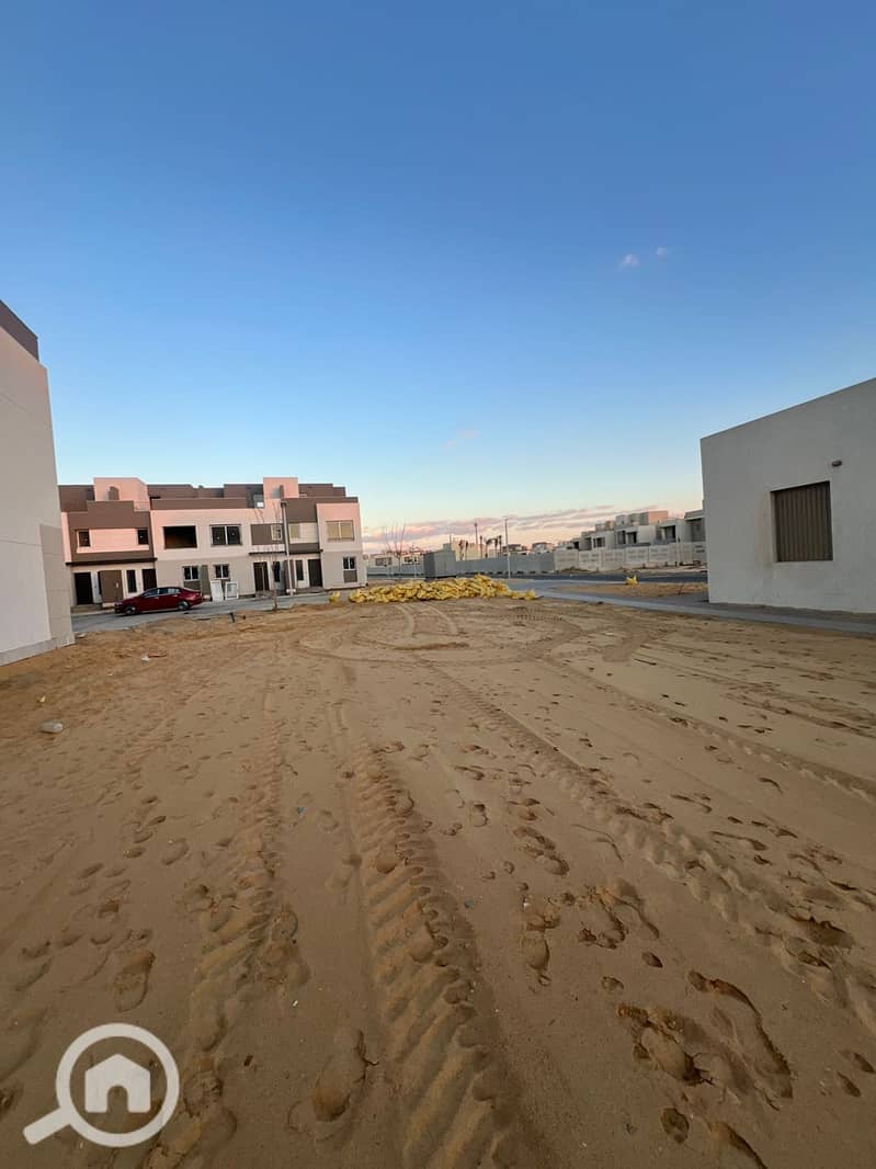 12 WhatsApp Image 2026-01-11 at 10.59. 38 AM. jpeg