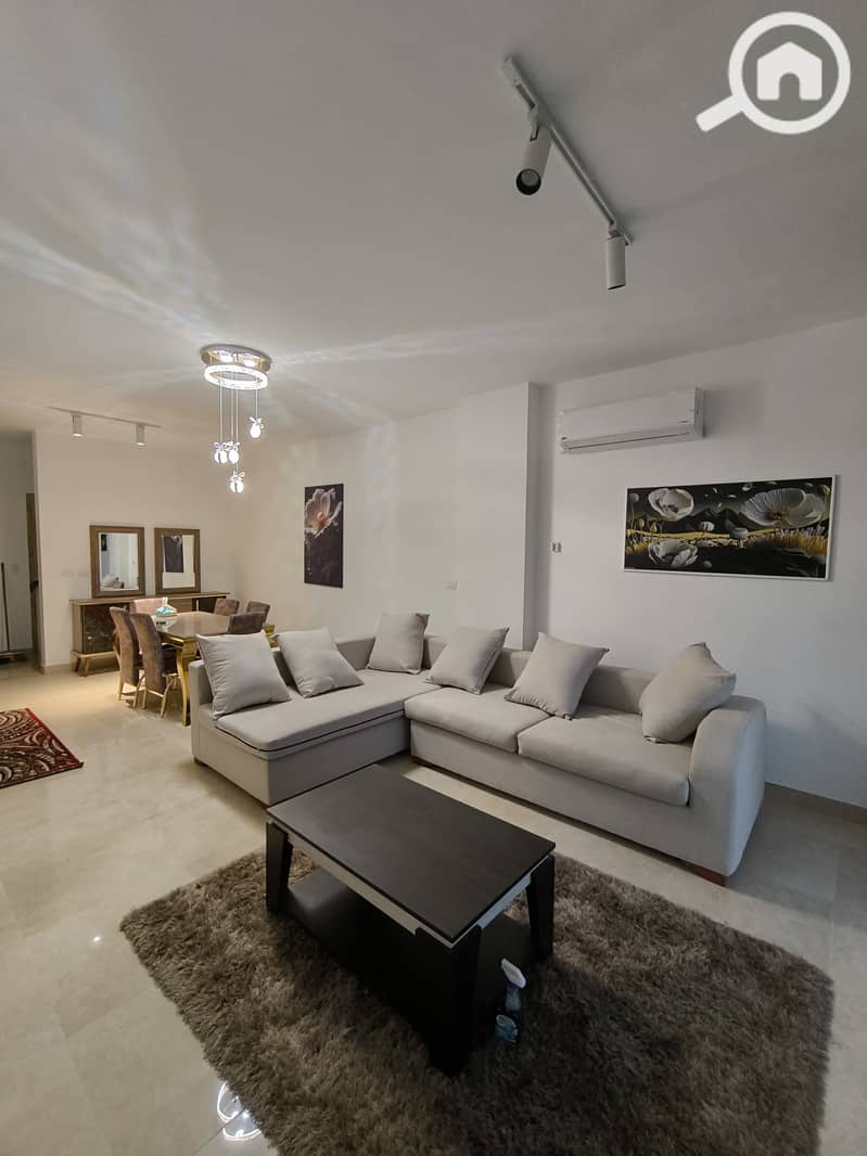 12 d4aa698f-de9b-4da5-b4ff-f9f7a18791a8. jpeg