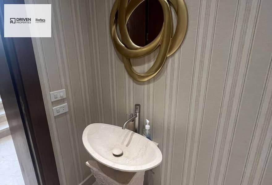 16 71a36e8d-ec68-4fcb-b28a-72893c1feb6f. jpg