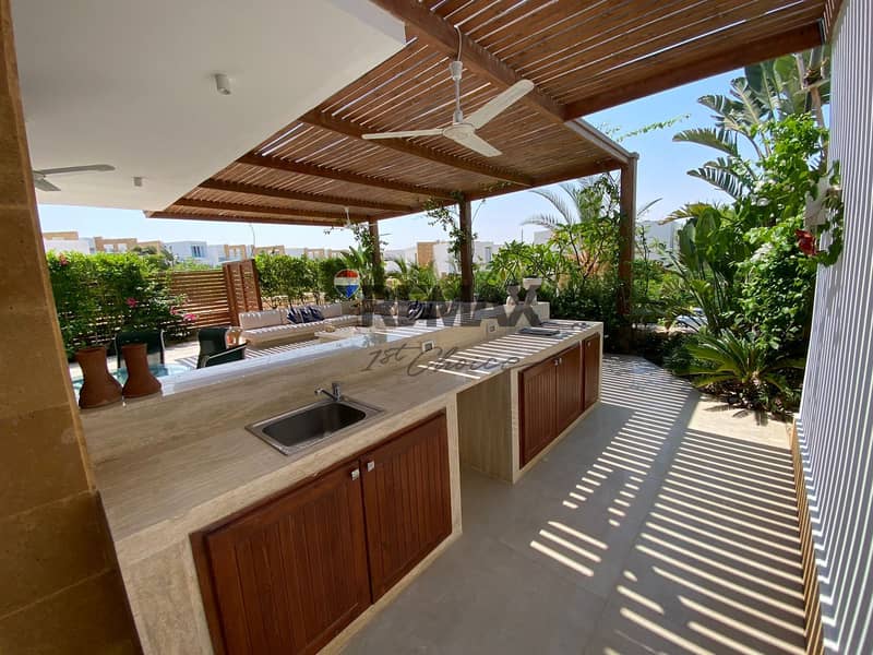 3 3d7e2f55-1ff2-468f-b2f1-1f93c14131c5. jpg