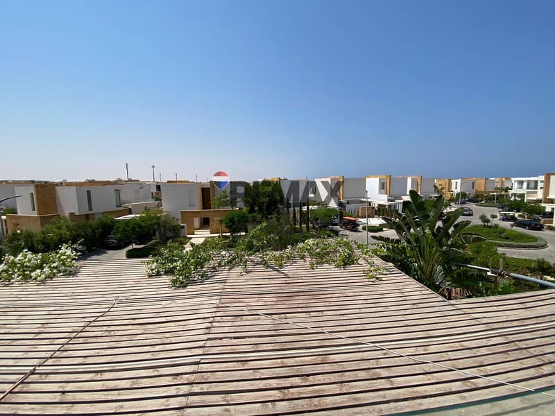 6 6d7e8f50-da81-40da-9c91-2d6ff97724bf. jpg