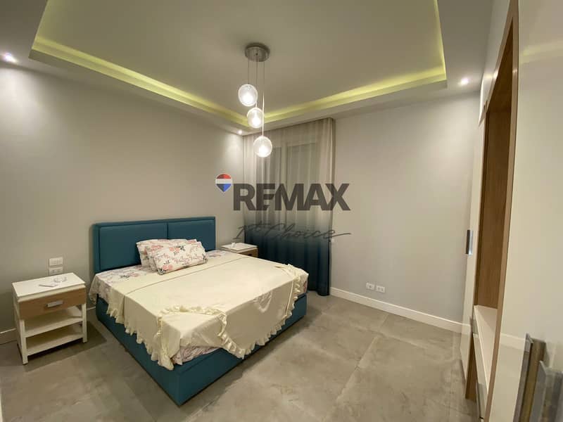 12 63ee62a3-c9f1-45b0-8462-b5b72f2afb71. jpg