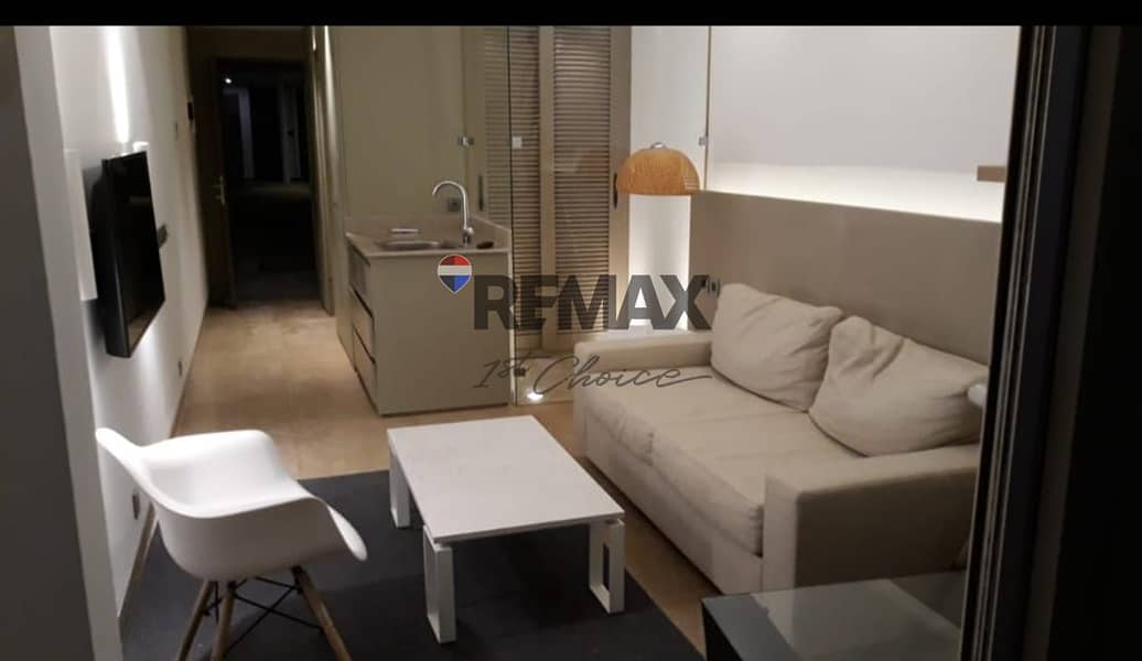 35 e70f2497-657b-40e0-b8f8-48ead0ce2c48. jpg