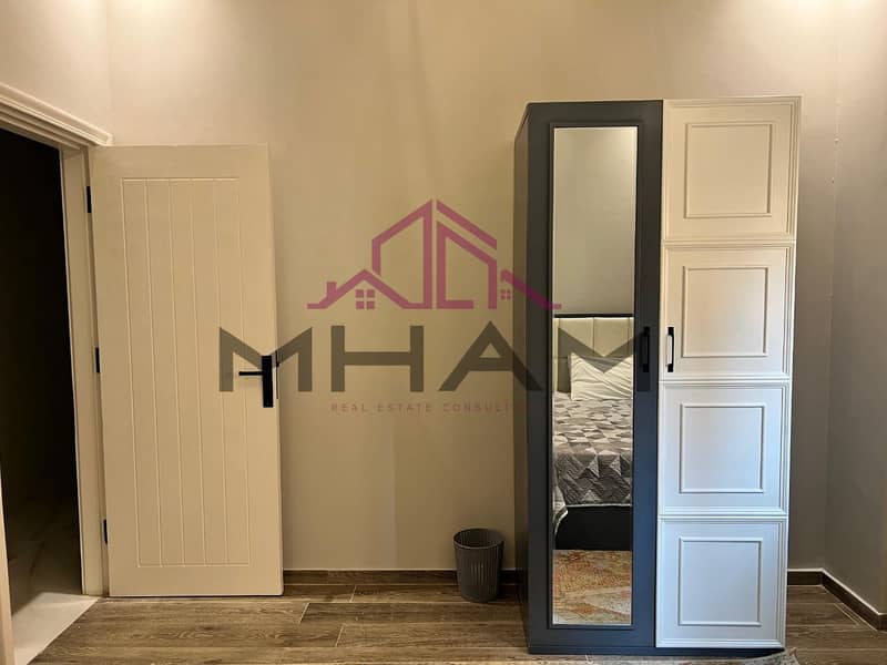 13 photo_5996580068655827899_y. jpg