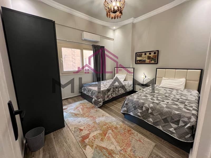 15 photo_5996580068655827901_y. jpg