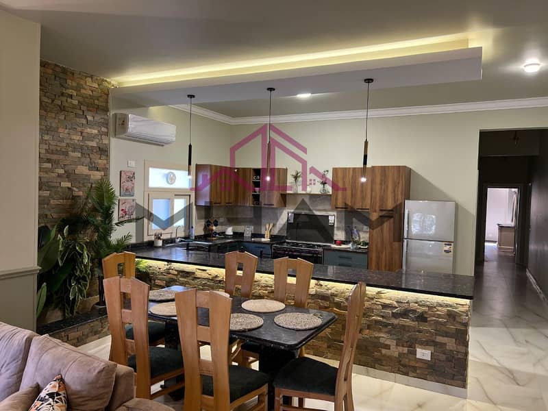 17 photo_5996580068655827904_y. jpg