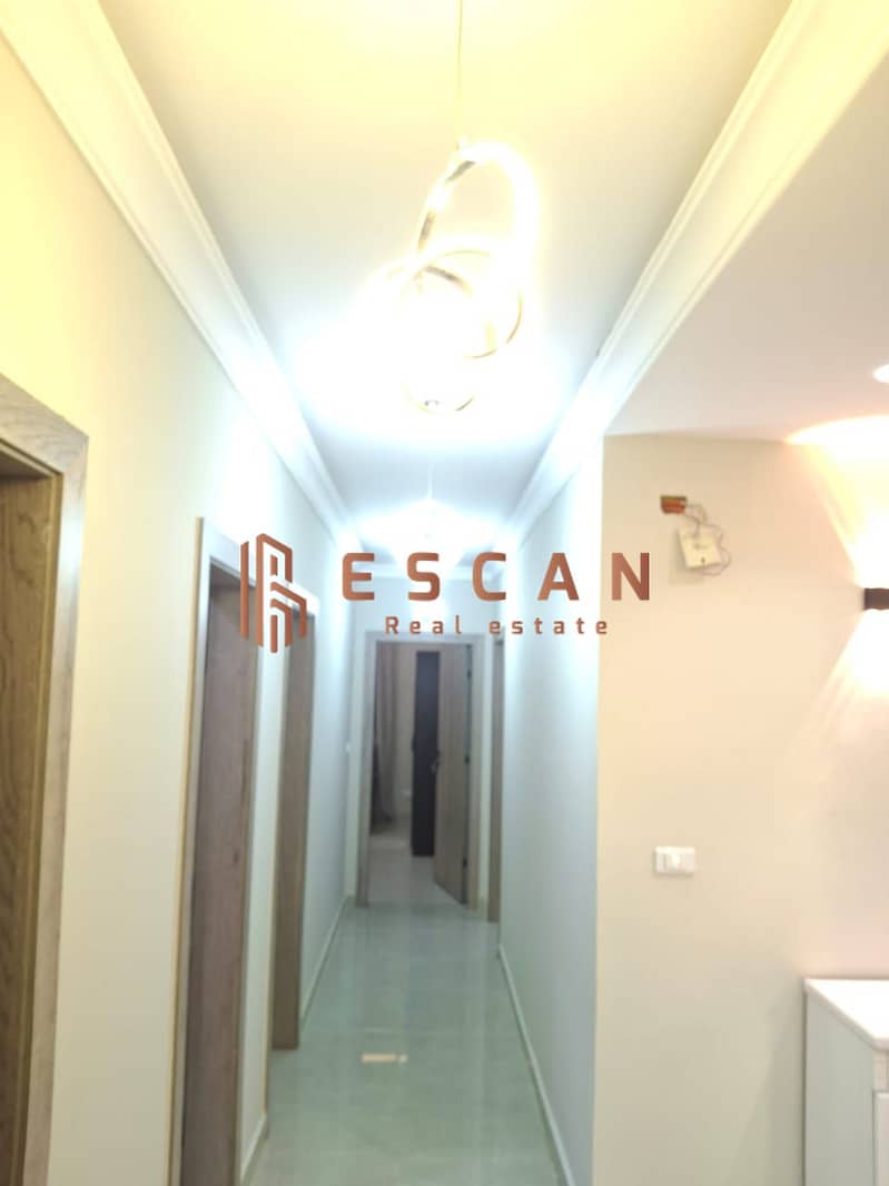 5 34e91bc5-8808-4f23-aa35-d200483be315. jpg