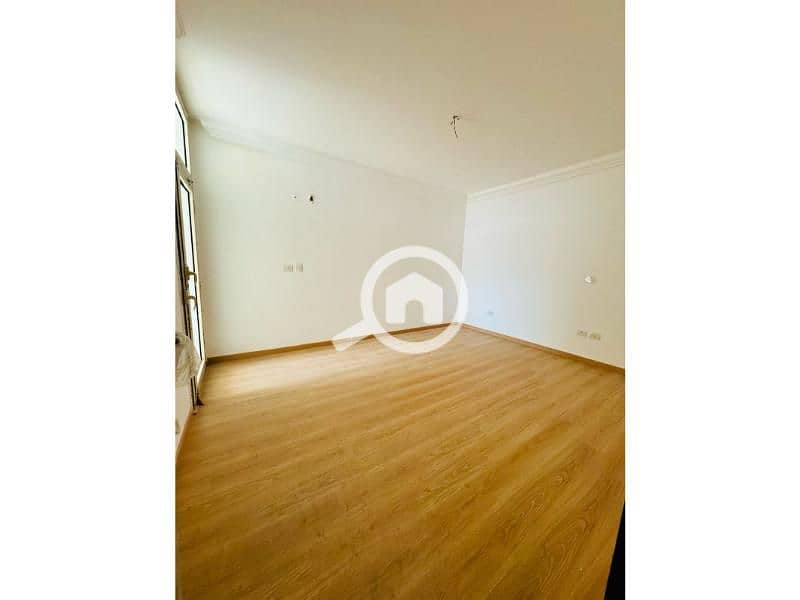 5 WhatsApp Image 2026-01-11 at 6.44. 52 PM (14). jpg