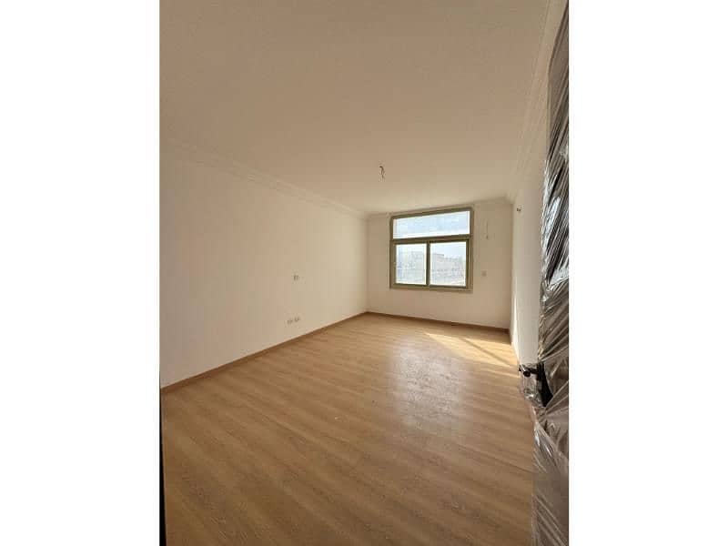 6 WhatsApp Image 2026-01-11 at 6.44. 52 PM (12). jpg