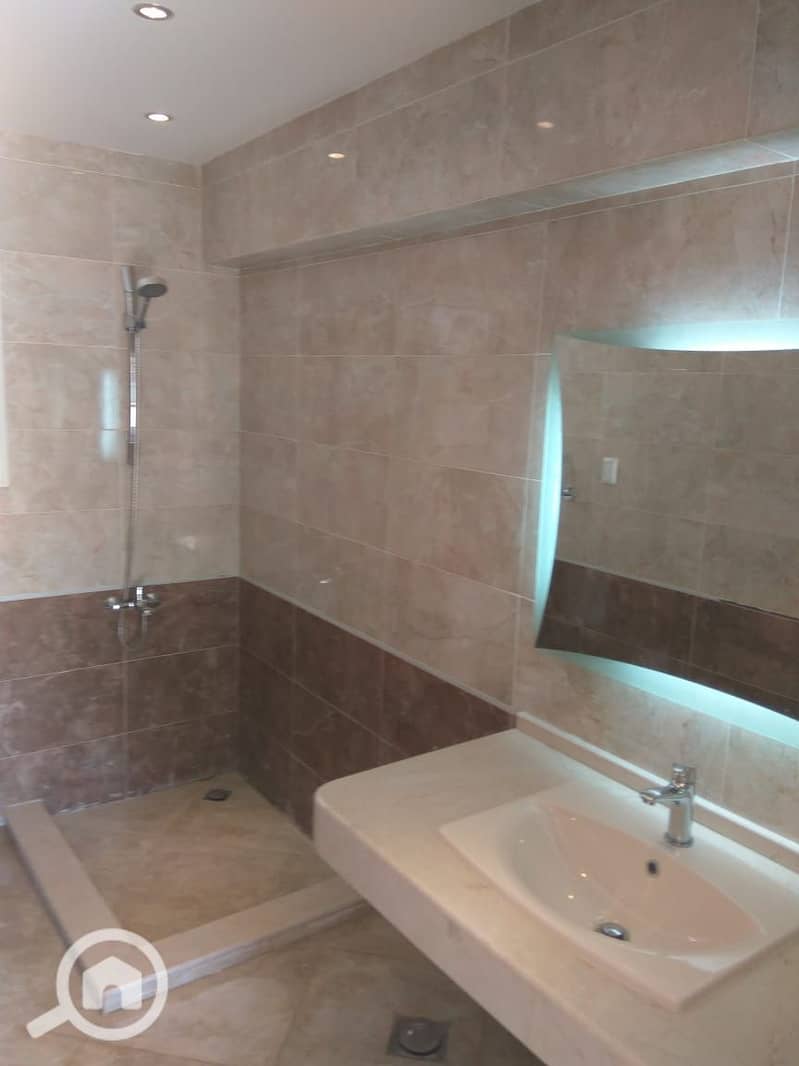 7 b3600199-4696-48dd-9303-362953ec5afd. jpg