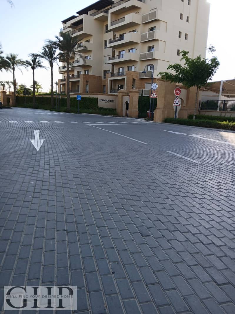 5 4721d74f-c199-412a-a5cf-c87943d47947. jpg