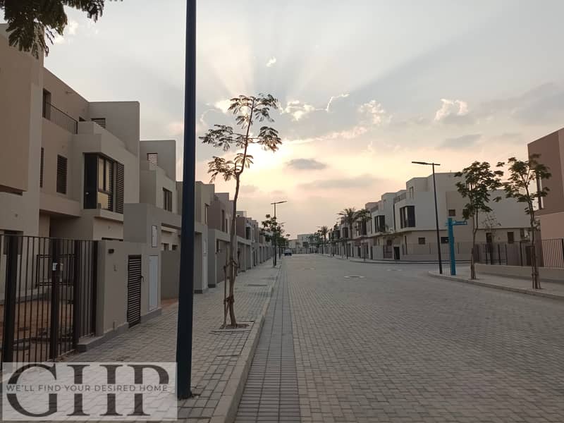 15 IMG_20231009_170924 - Copy. jpg