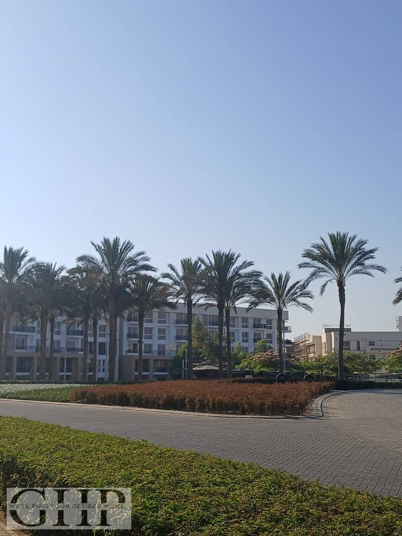 2 df93e8d8-ef50-4a26-ab2f-6a1d4ad0b457. jpg