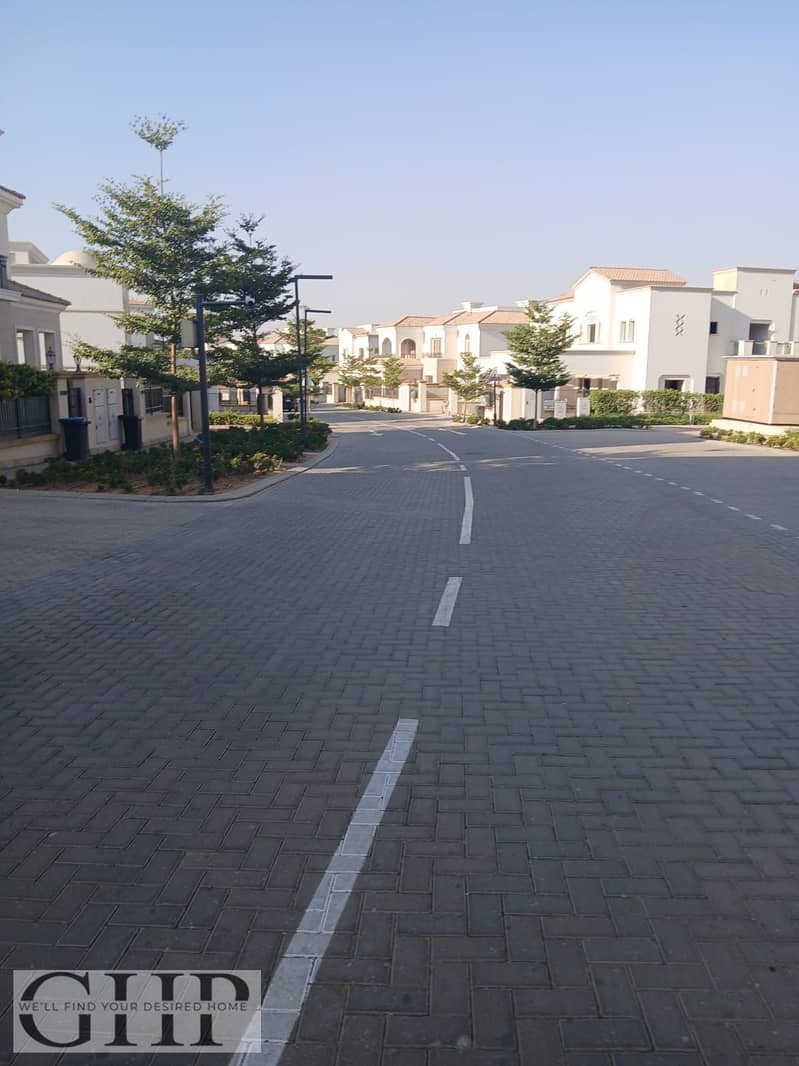 9 7d4cd21d-184f-4e28-9cf6-d6b3836e2b44. jpg