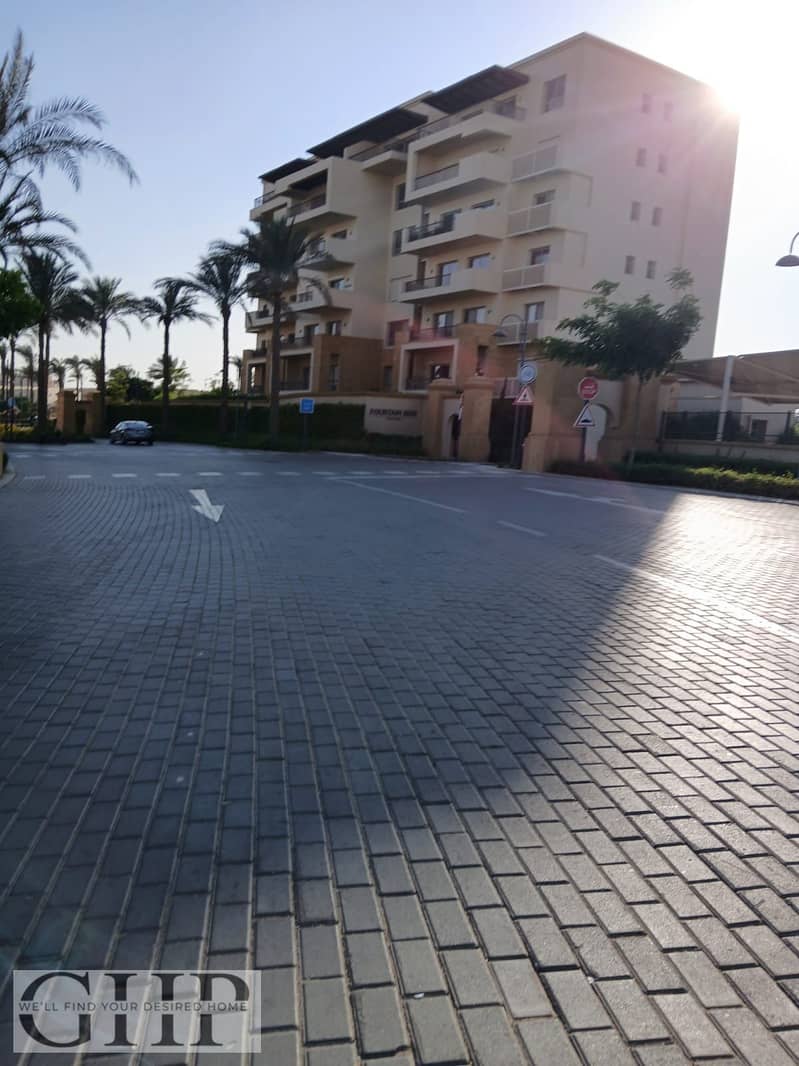 2 2b9042a1-ca36-4607-b568-ca4e19cc4e9f. jpg