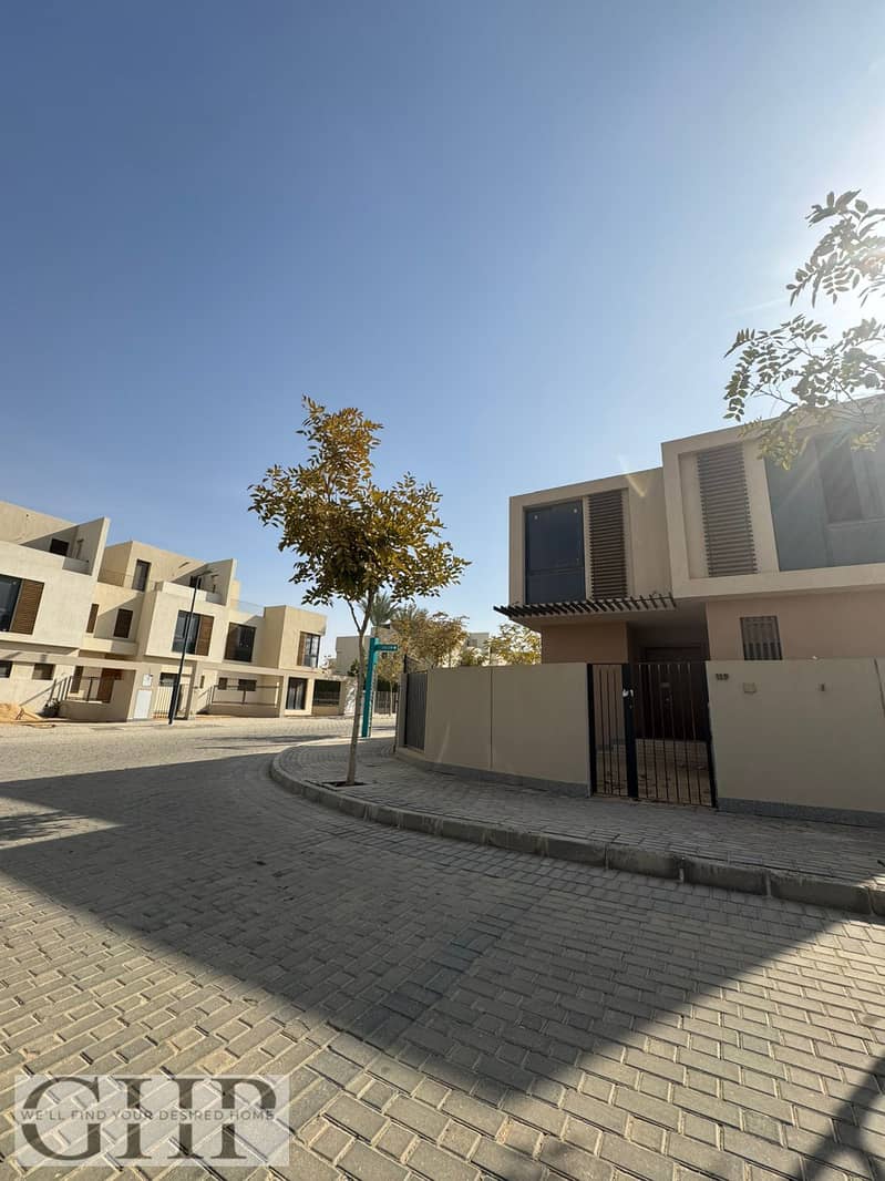 2 WhatsApp Image 2026-01-06 at 2.17. 17 PM. jpeg