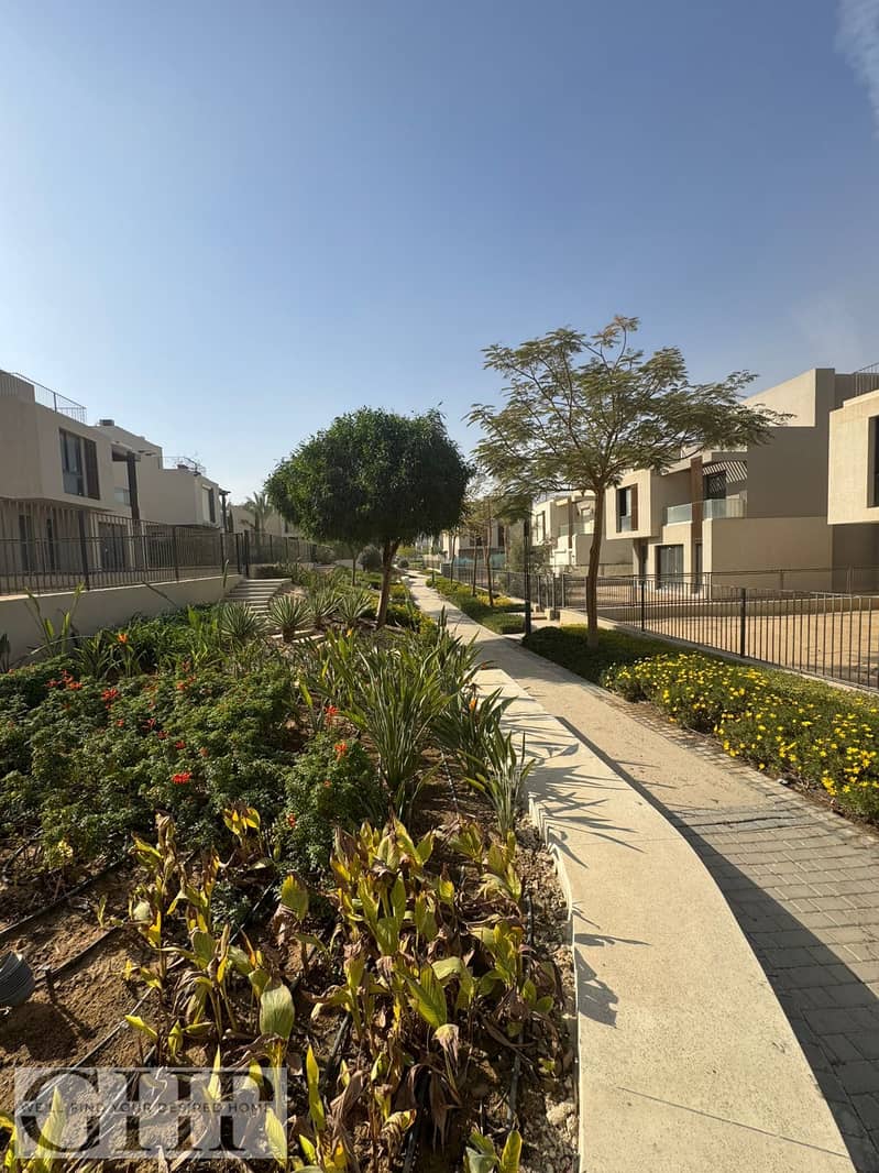 8 WhatsApp Image 2026-01-06 at 2.17. 57 PM (1). jpeg