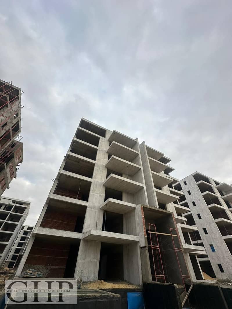 9 9dc550c1-8341-40e7-b6ea-3dd23baeb6d6. jpg