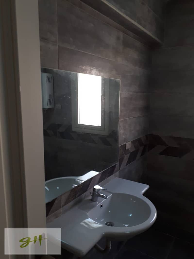 7 WhatsApp Image 2026-01-12 at 13.57. 18 (1). jpeg