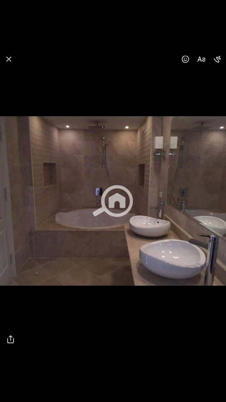 8 ad08af05-9dcb-42dd-96c1-3f63995352a8. jpg