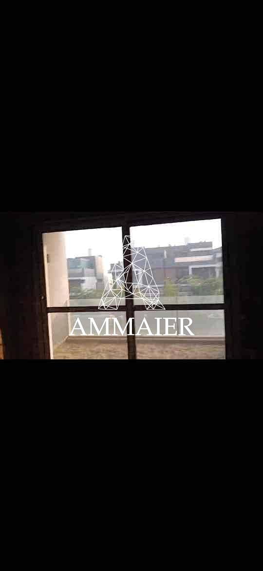 9 ea310399-f9e9-459a-adcd-0168d9647af2. jpg