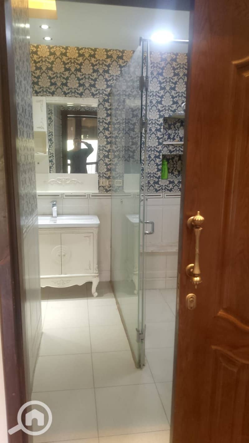 5 8ed40def-0842-4ff0-b27b-bdefcdb48c1d. jpg