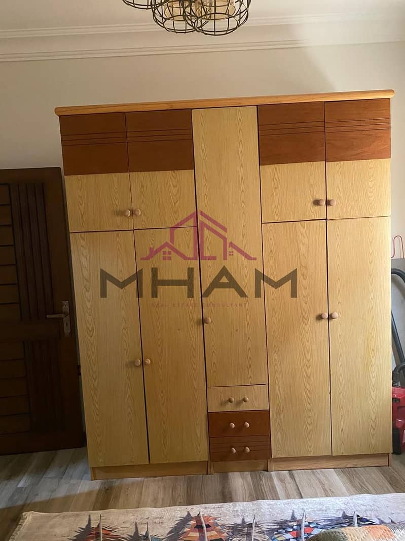 9 photo_5996580068655827933_y. jpg