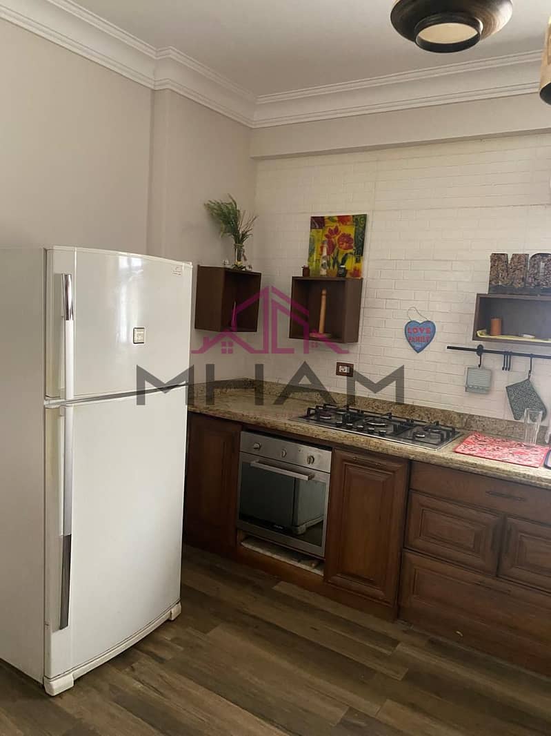 11 photo_5996580068655827937_y. jpg