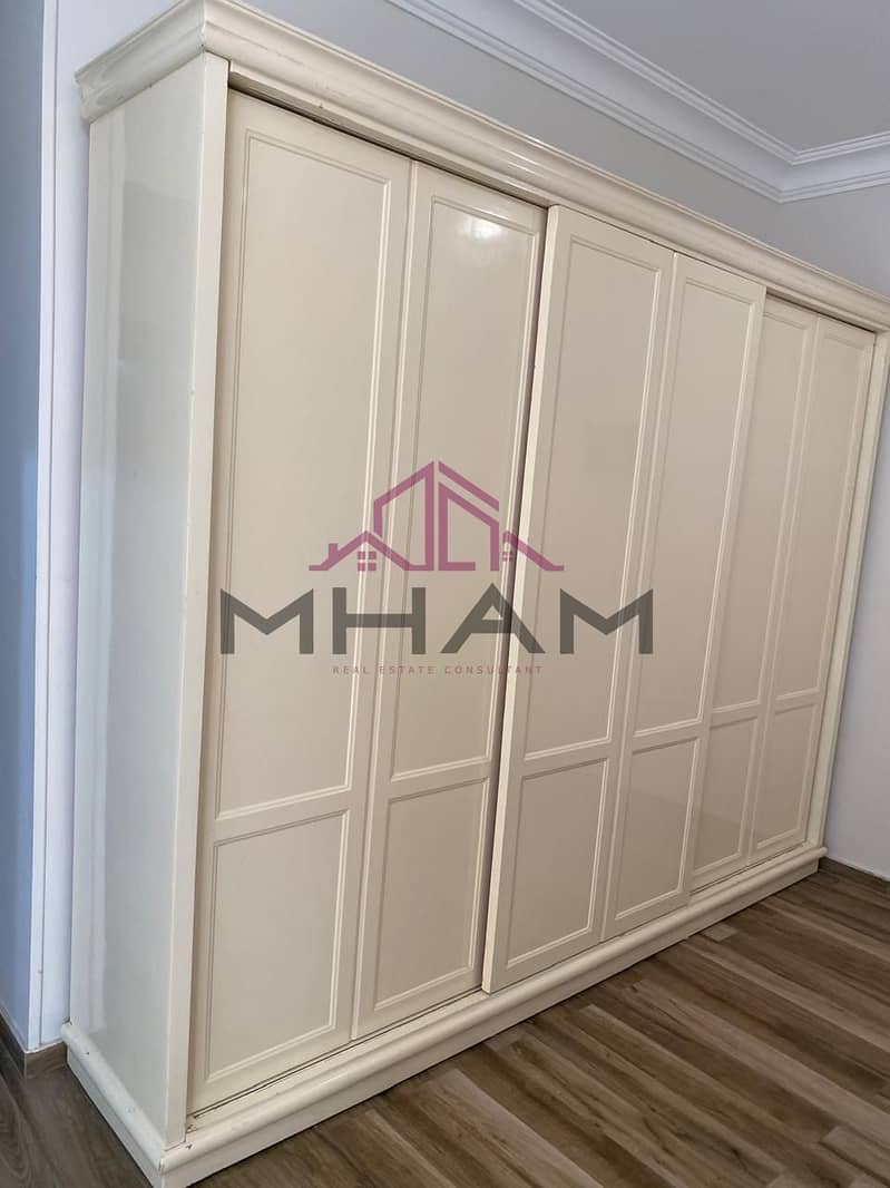 18 photo_5996580068655827944_y. jpg