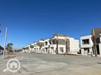 4 Bedroom Townhouse for Sale in New Cairo, Cairo - WhatsApp Image 2026-01-15 at 11.24. 04 AM (4). jpeg