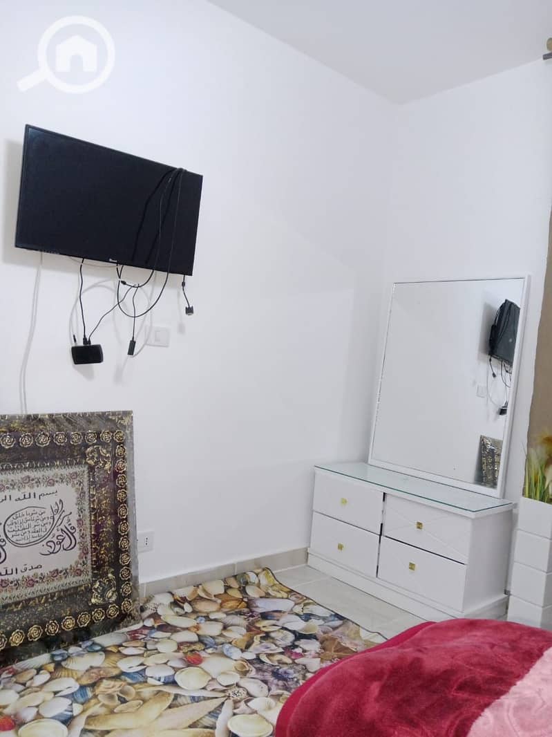 8 21b3ea50-a98d-42cd-9af0-33a9b7e128c4. jpeg