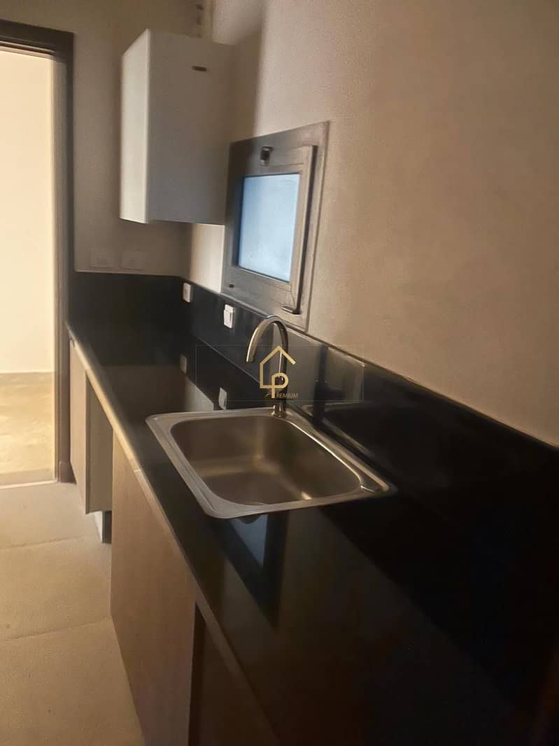 4 WhatsApp Image 2026-01-15 at 1.04. 28 PM (2). jpeg