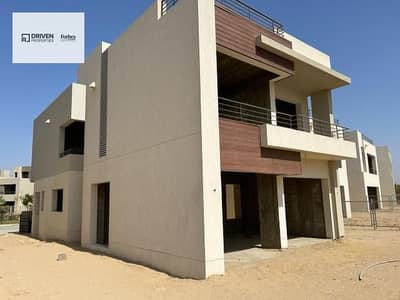 فیلا 5 غرف نوم للبيع في 6 أكتوبر، الجيزة - 819aeb99-445d-468e-94dc-f3f4d880bdf6. jfif. jpg