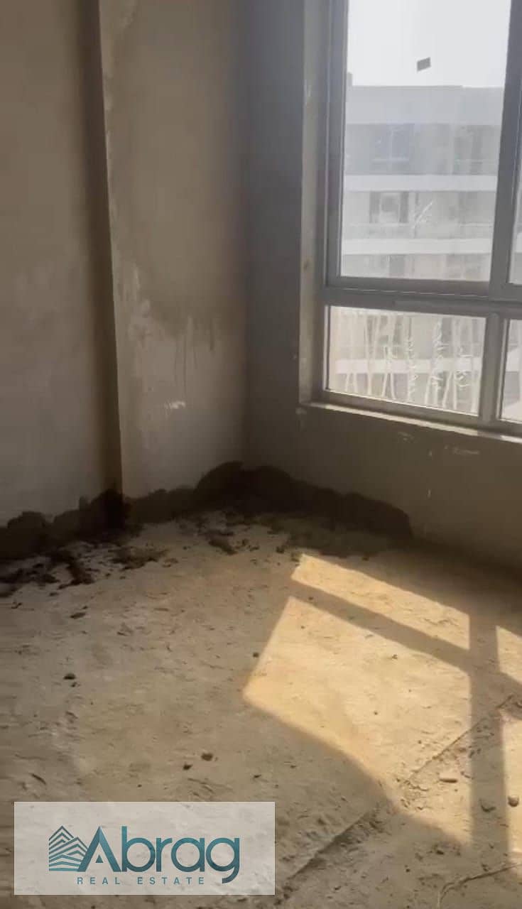 6 WhatsApp Image 2026-01-15 at 12.38. 08 PM (2). jpeg