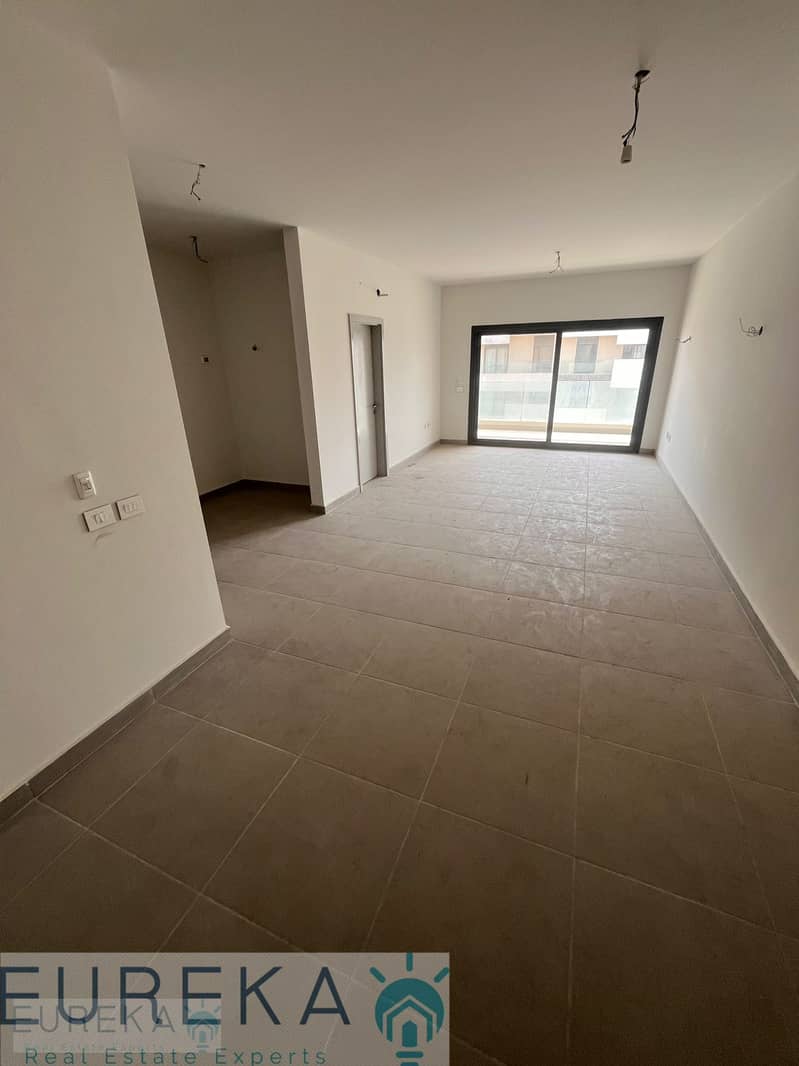 3 6046eebb-c242-416c-8786-e3008e87e2f2. jpg