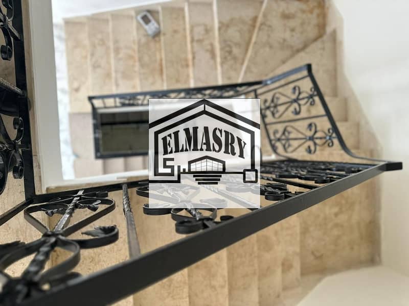 12 cec8ec60-d9e5-4943-a5e2-9acd88c4ae75. jpg