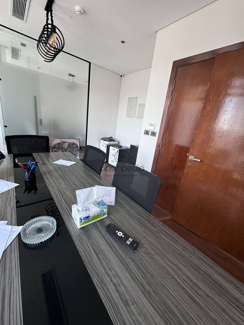 2 3ae18194-222b-4805-88ef-efbf02c45691. jpg